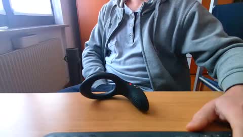 Ben online show from December 18, 10:08 am