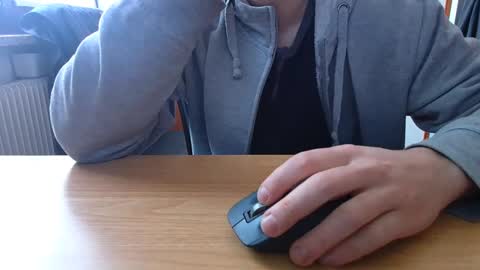 Ben online show from December 13, 9:47 am