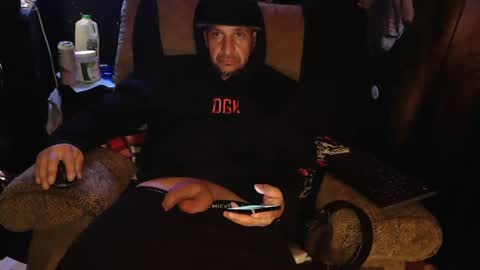 Snapshot of n3v3rpanic1 chatting on March 1, 9:51 am SnackPants online show from March 1, 9:51 am