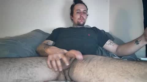 Snapshot of n9nature chatting on December 4, 8:45 am n9nature online show from December 4, 8:45 am