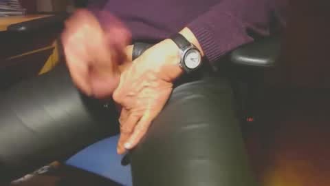 naaapa online show from February 26, 9:46 pm