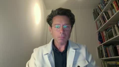 nacra5425 online show from October 20, 7:40 pm