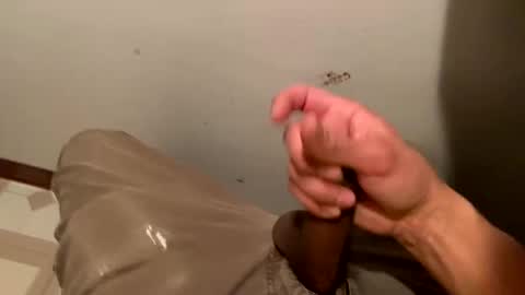 Snapshot of nairda2senoniuq chatting on February 18, 1:43 am nairda2senoniuq online show from February 18, 1:43 am