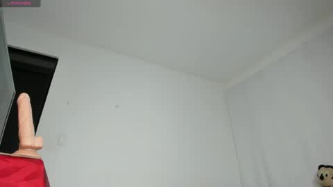 Snapshot of namir__ chatting on February 21, 4:05 pm Namir  online show from February 21, 4:05 pm