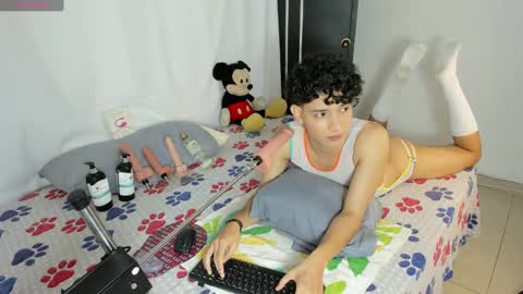 Snapshot of namir__ chatting on February 16, 4:53 am Namir  online show from February 16, 4:53 am