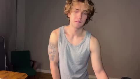 Snapshot of namiraaxel chatting on September 23, 5:34 pm Georges online show from September 23, 5:34 pm