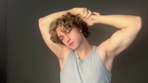 Snapshot of namiraaxel chatting on October 3, 6:13 pm Georges online show from October 3, 6:13 pm