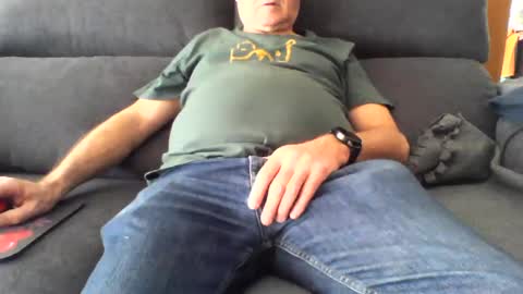 nano22968832 online show from February 19, 12:22 pm