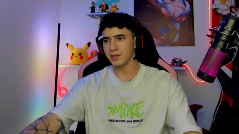 Snapshot of naranjo_seb chatting on January 22, 5:16 am sebastian online show from January 22, 5:16 am