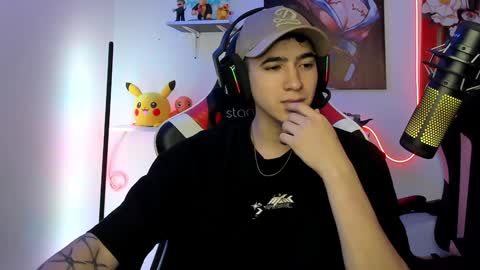 Snapshot of naranjo_seb chatting on January 21, 2:55 am sebastian online show from January 21, 2:55 am