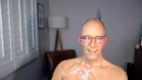 Snapshot of narniaslan chatting on January 20, 3:59 am narniaslan online show from January 20, 3:59 am