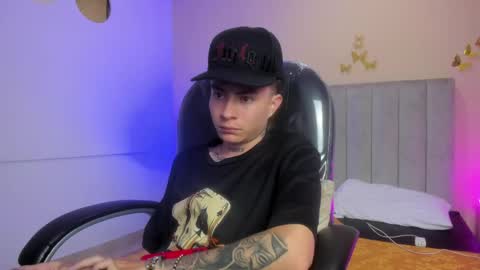 Nascary Fox online show from May 28, 12:25 pm