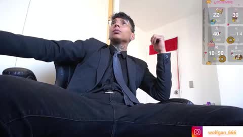 nathan_aress6666 online show from December 22, 10:18 pm