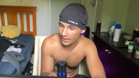 native_boy2 online show from February 23, 11:50 pm