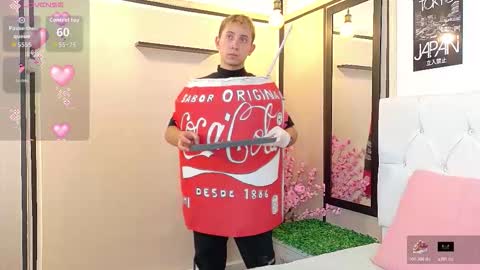 Christopher  Chris online show from October 31, 8:12 pm