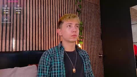Snapshot of naughty__chris chatting on February 18, 12:49 pm Christopher  Chris online show from February 18, 12:49 pm