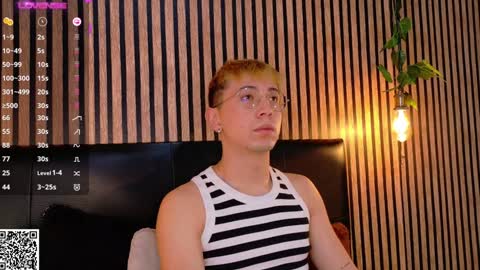 Snapshot of naughty__chris chatting on January 14, 12:14 pm Christopher  Chris online show from January 14, 12:14 pm