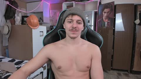 Nik online show from December 4, 12:47 pm