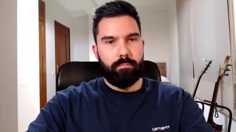 Snapshot of naughtybear_69 chatting on October 31, 4:54 pm Tom online show from October 31, 4:54 pm