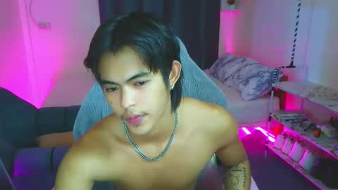 Loue online show from February 12, 3:29 pm