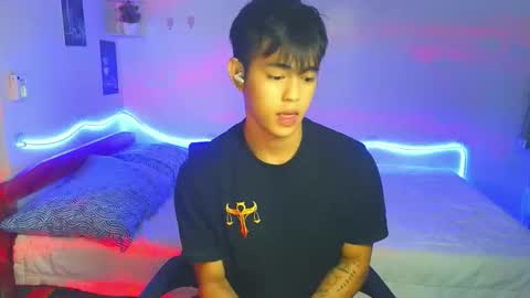 Loue online show from September 21, 6:19 pm