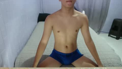 Snapshot of naughtyboytoni chatting on September 10, 2:10 am naughtyboytoni online show from September 10, 2:10 am