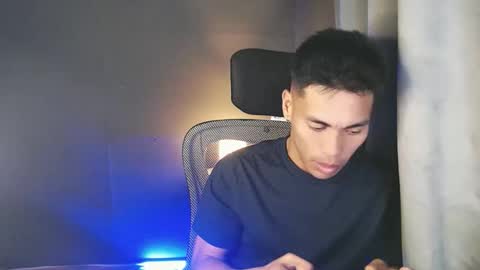 naughtyfuck_boy online show from May 28, 5:33 pm