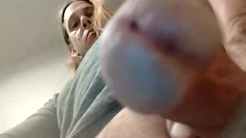 needdaddysgirls online show from April 1, 10:28 am