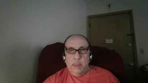 Tom online show from June 7, 9:55 pm