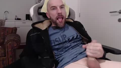 needyoujust online show from February 22, 2:17 am