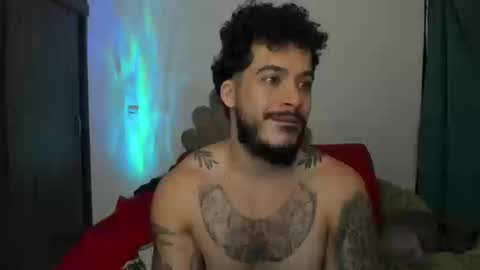 Nei turn green online show from March 25, 9:52 pm