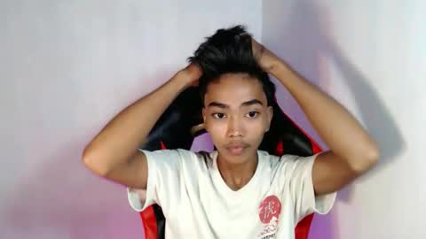 Snapshot of neil_asian69 chatting on October 14, 12:17 am neil_asian69 online show from October 14, 12:17 am