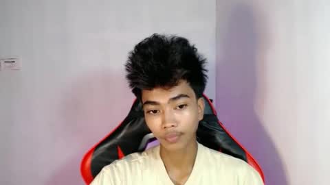 Snapshot of neil_asian69 chatting on October 22, 6:06 am neil_asian69 online show from October 22, 6:06 am