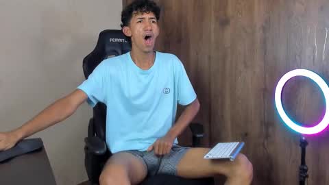 neitan online show from March 29, 7:58 pm