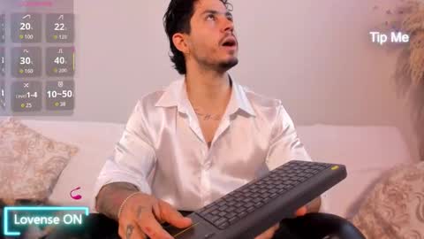 Jordan online show from January 8, 12:43 pm