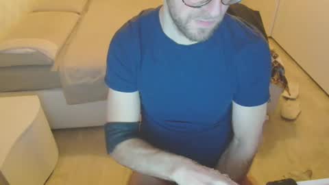 Nerchia89 online show from December 4, 7:45 pm