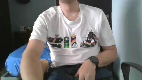 MrBull online show from February 4, 7:53 pm