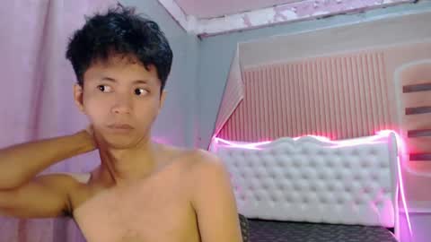 Ethan online show from June 28, 10:38 pm
