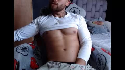 neuttron online show from March 20, 4:22 pm