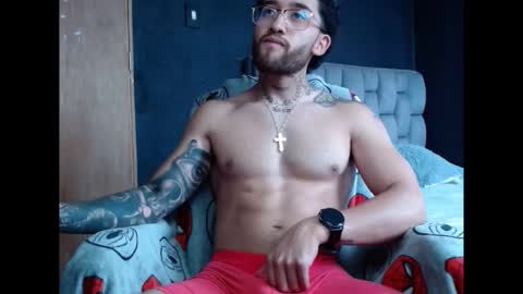 neuttron online show from March 27, 4:52 pm