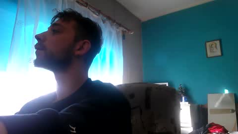 Snapshot of neverland966 chatting on February 9, 12:52 pm Mark online show from February 9, 12:52 pm