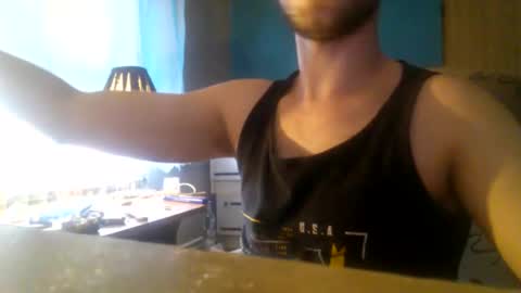 Snapshot of neverland966 chatting on March 9, 6:17 am Mark online show from March 9, 6:17 am