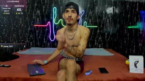 Yeison online show from December 23, 3:59 am