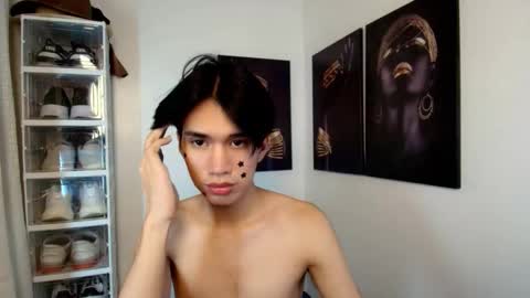 Snapshot of nhicolasklyde chatting on September 29, 4:33 am nhicolasklyde online show from September 29, 4:33 am