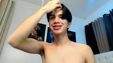 Snapshot of nhicolasklyde chatting on October 11, 1:59 pm nhicolasklyde online show from October 11, 1:59 pm