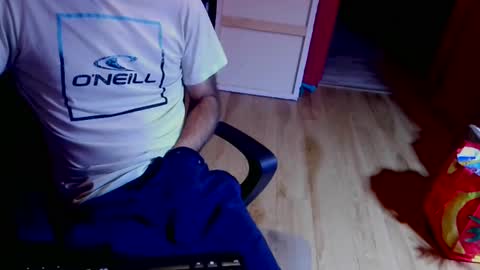 Snapshot of nicecck24 chatting on December 21, 4:52 am nicecck24 online show from December 21, 4:52 am