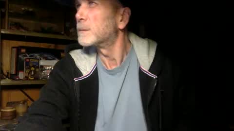 nicedickdave77 online show from May 13, 1:57 am