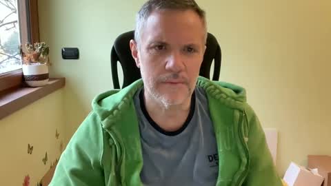 Andrew online show from December 19, 7:29 am