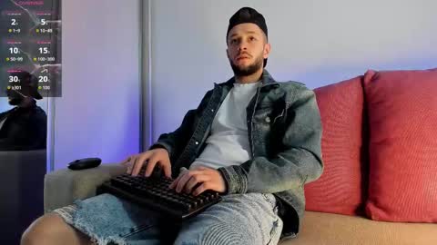 Nicholassx online show from September 25, 12:37 pm