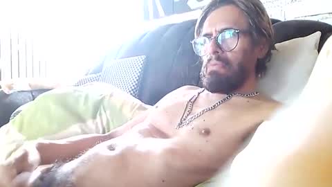 nick vilanova online show from September 10, 6:39 pm